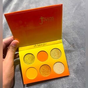 Juvias place mini glow palette